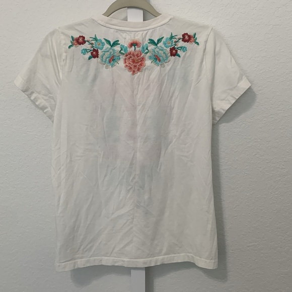 Driftwood Boho Floral Embroidered Classic Tee Short Sleeve Shirt - Picture 4 of 9
